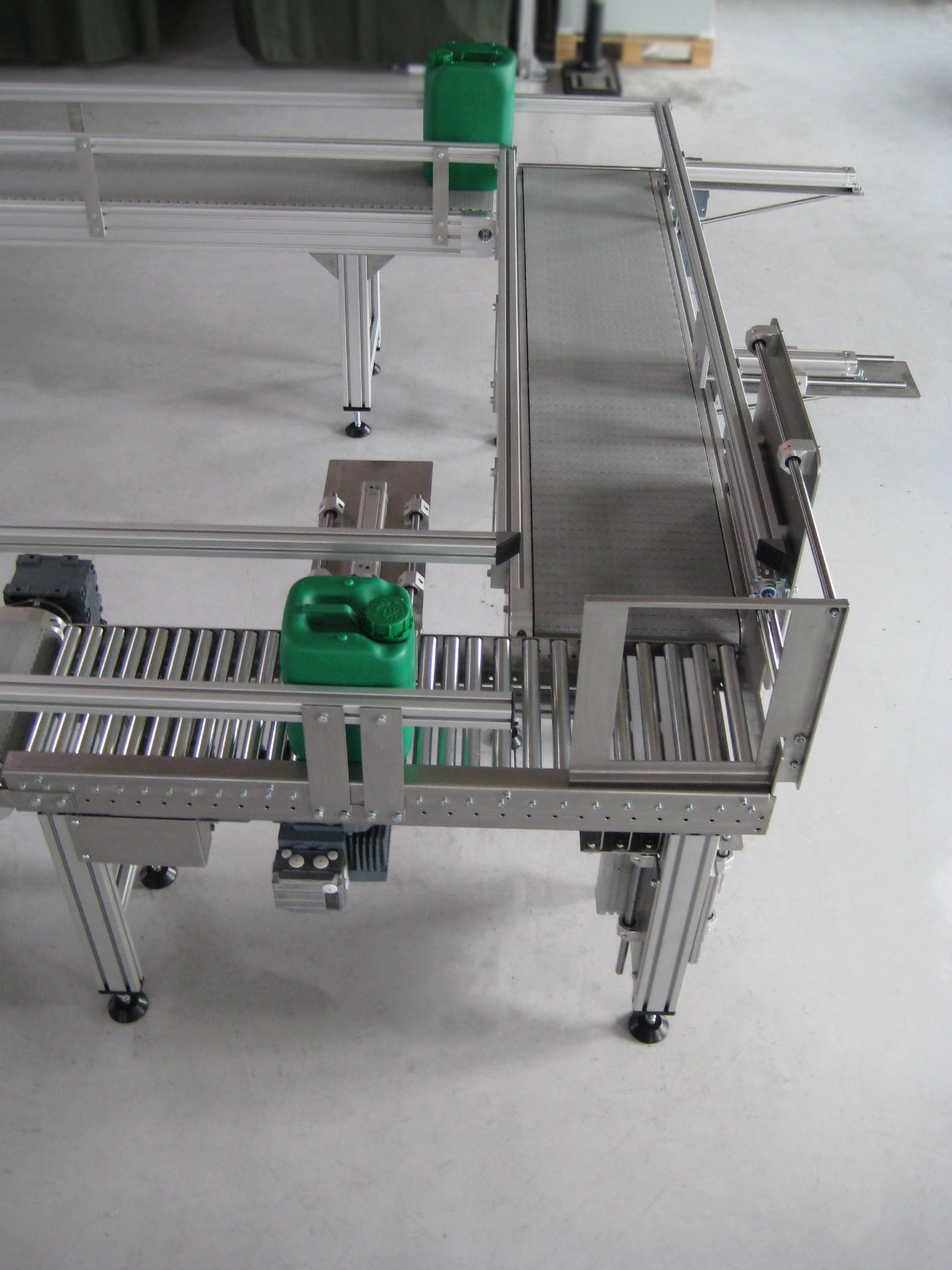 angetriebene Rollenbahn