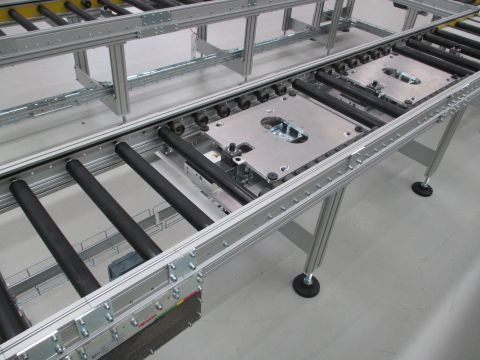 angetriebene Rollenbahn